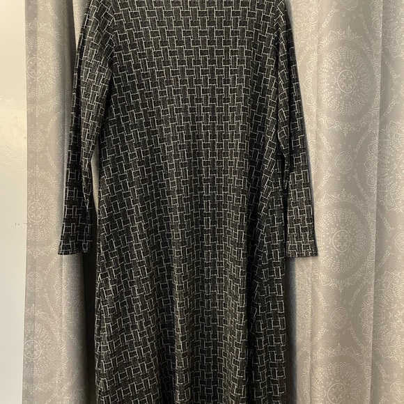 LuLaRoe Cardigan Duster Open Front Women’s Small Black Silver. - Picture 2 of 5